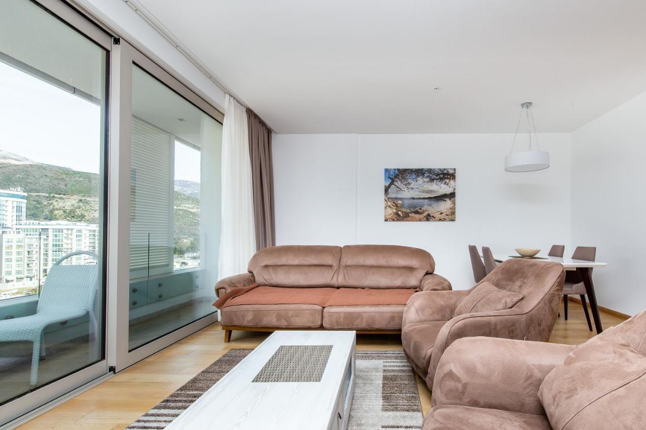 Apartments Lora In Apart-Hotel Будва Екстериор снимка