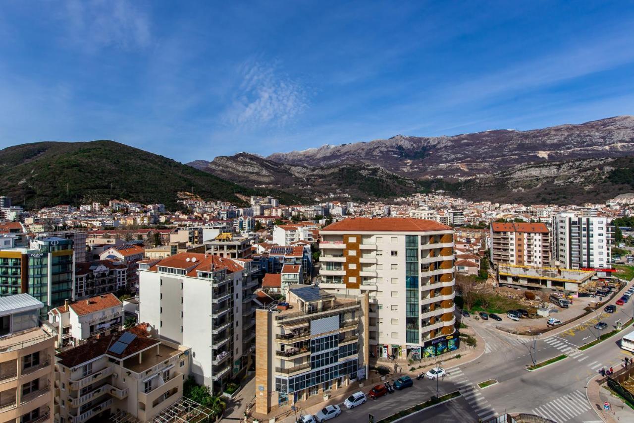 Apartments Lora In Apart-Hotel Будва Екстериор снимка