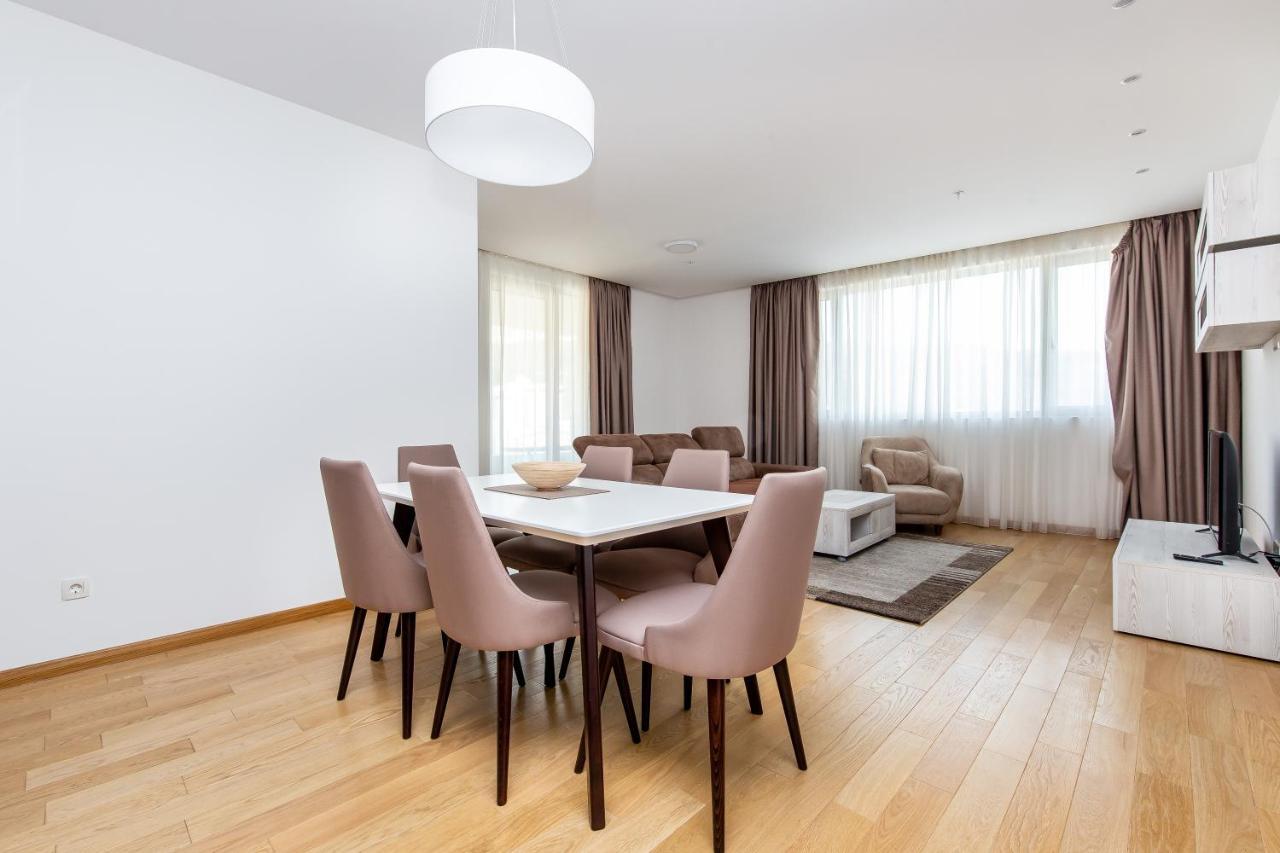Apartments Lora In Apart-Hotel Будва Екстериор снимка