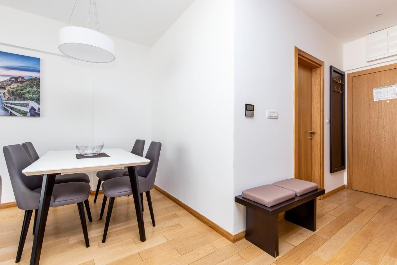 Apartments Lora In Apart-Hotel Будва Екстериор снимка
