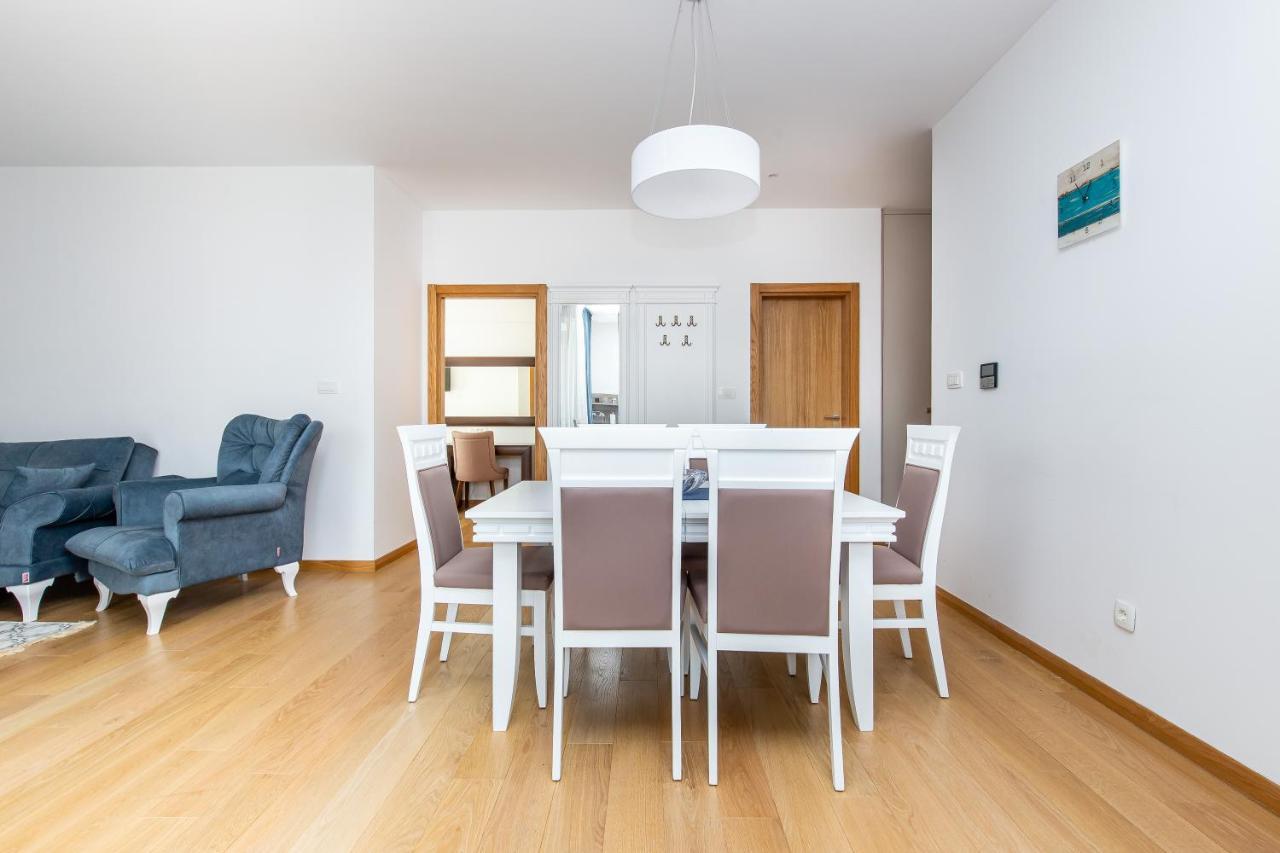 Apartments Lora In Apart-Hotel Будва Екстериор снимка