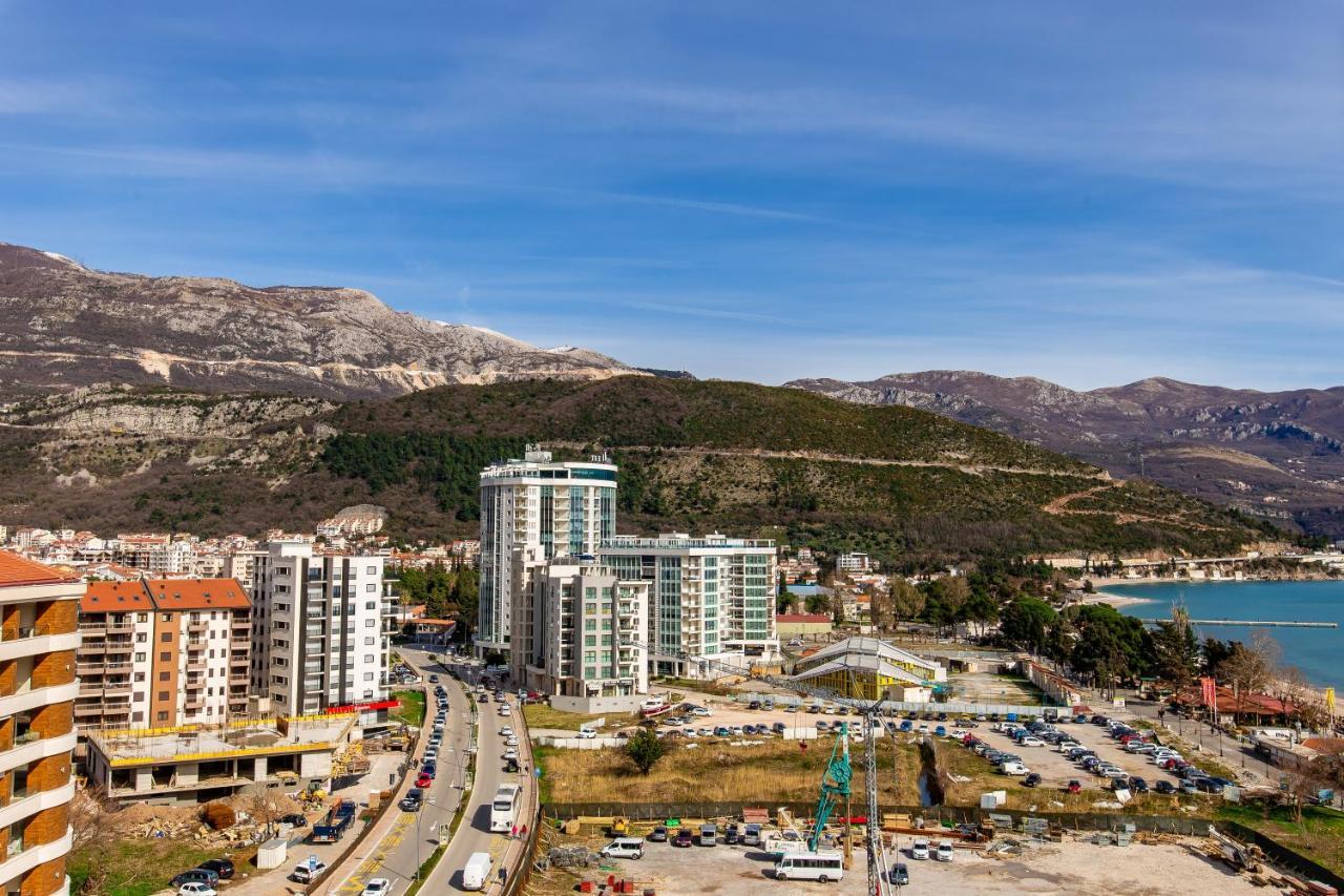 Apartments Lora In Apart-Hotel Будва Екстериор снимка